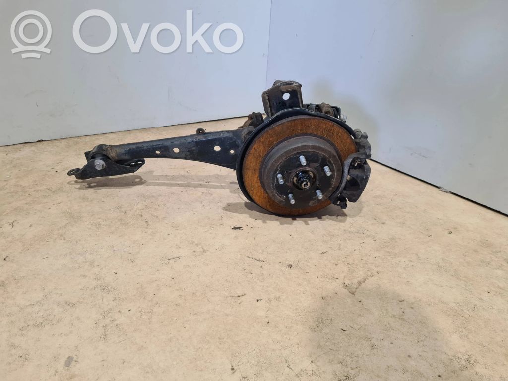 Lexus NX Aizmugurē riteņa rumbas vārpstas šarnīrs (stupica, capfa) 