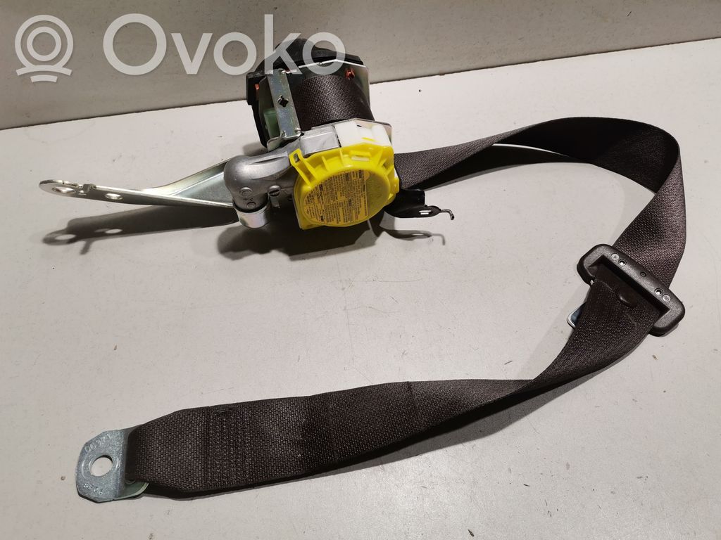 Lexus RX 450H Cinturón trasero 
