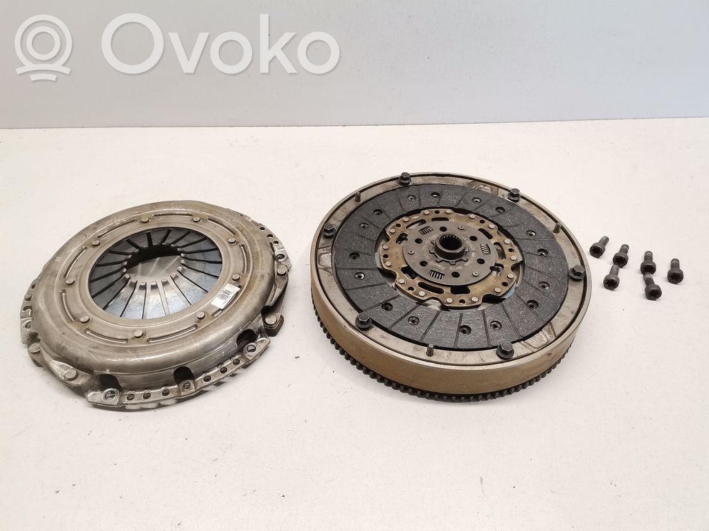 Sankabos komplektas   FM517550AA,FM51AA2301,FM516477DD