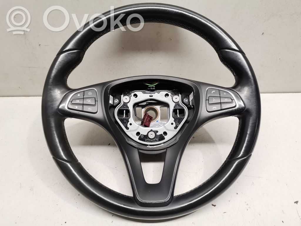 Mercedes-Benz C W205 Ohjauspyörä 