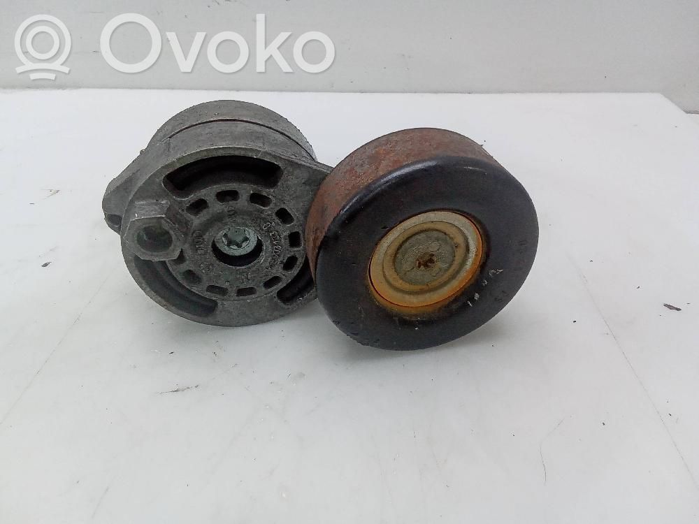 Audi A5 8T 8F Napinacz paska alternatora 