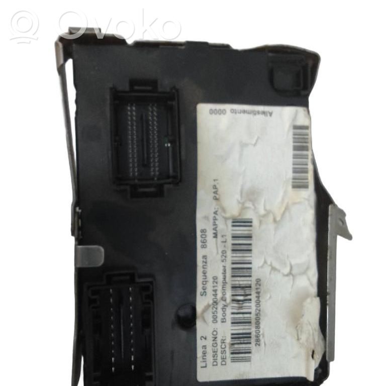 Módulo de fusible   28453761