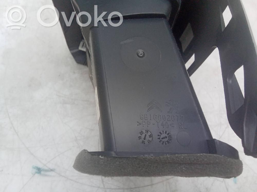 Citroen C5 Aircross Aizmugurējā gaisa - ventilācijas reste 