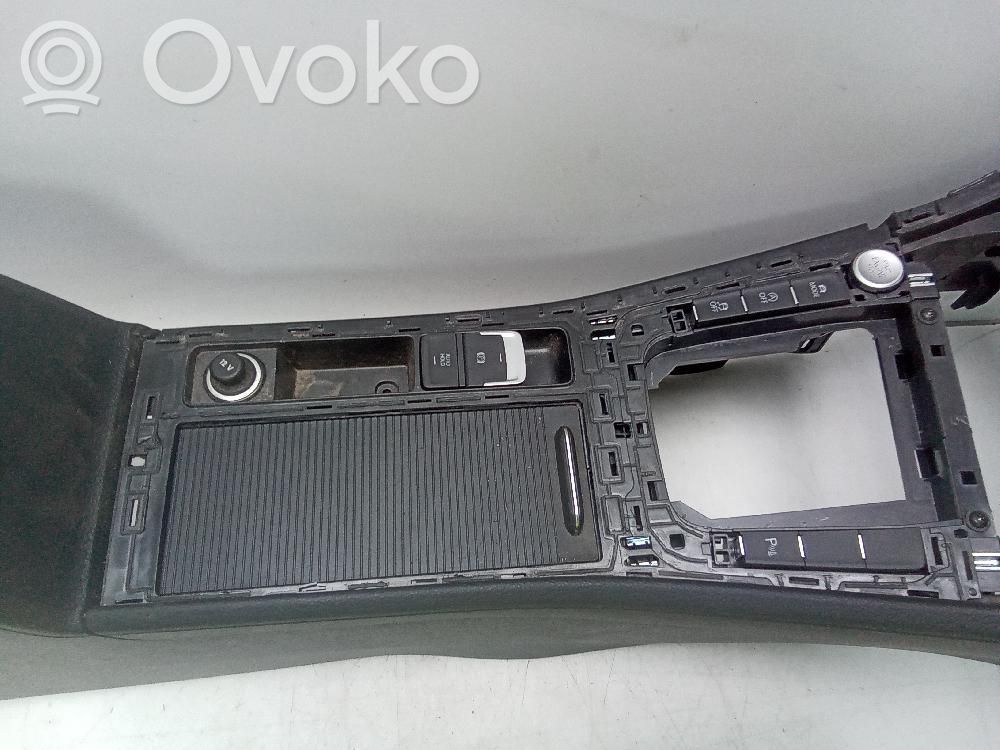 Volkswagen Golf VII Tunel środkowy 