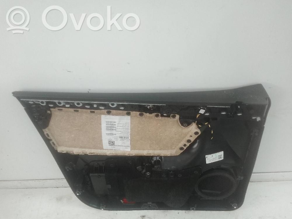 Volkswagen Tiguan Boczki / Poszycie drzwi przednich 