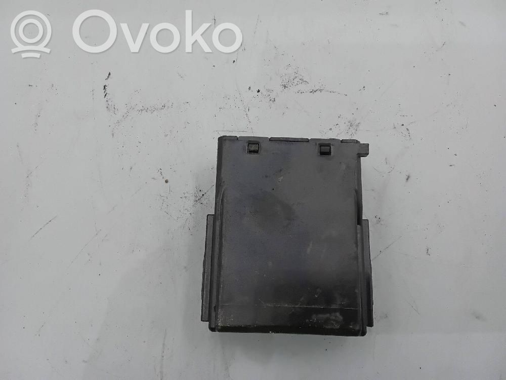 Autres unités de commande / modules   73707903B