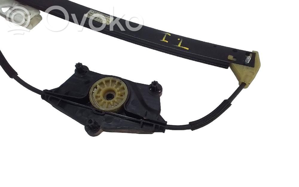 Regulador manual de la ventanilla trasera   8R0839461D