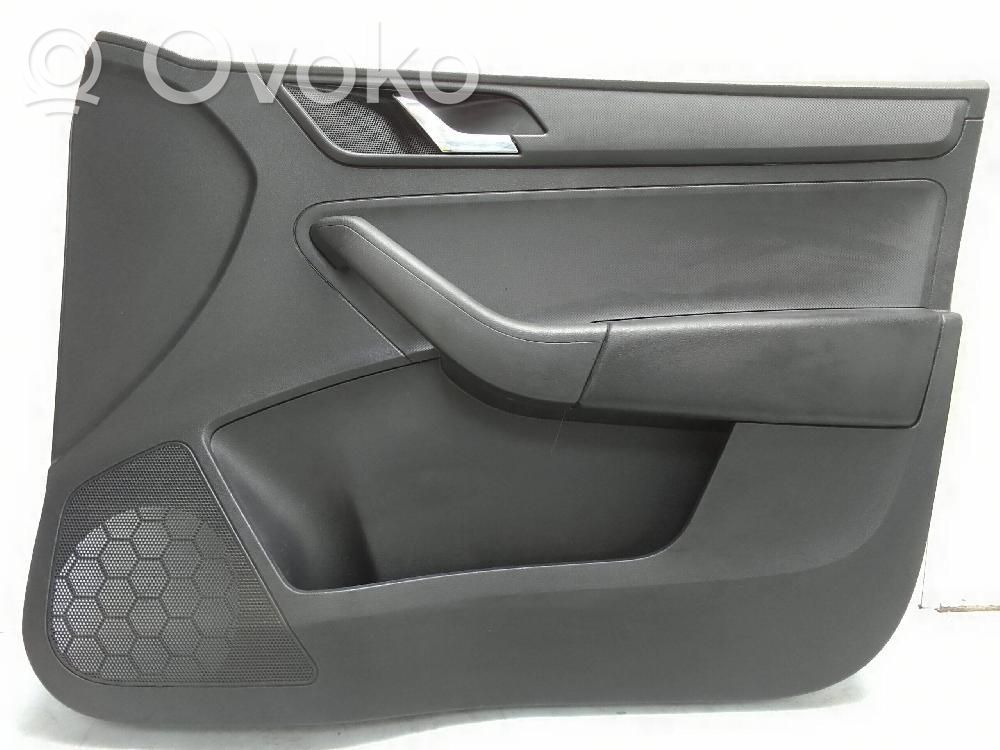 Skoda Rapid (NH) Rivestimento del pannello della portiera anteriore 