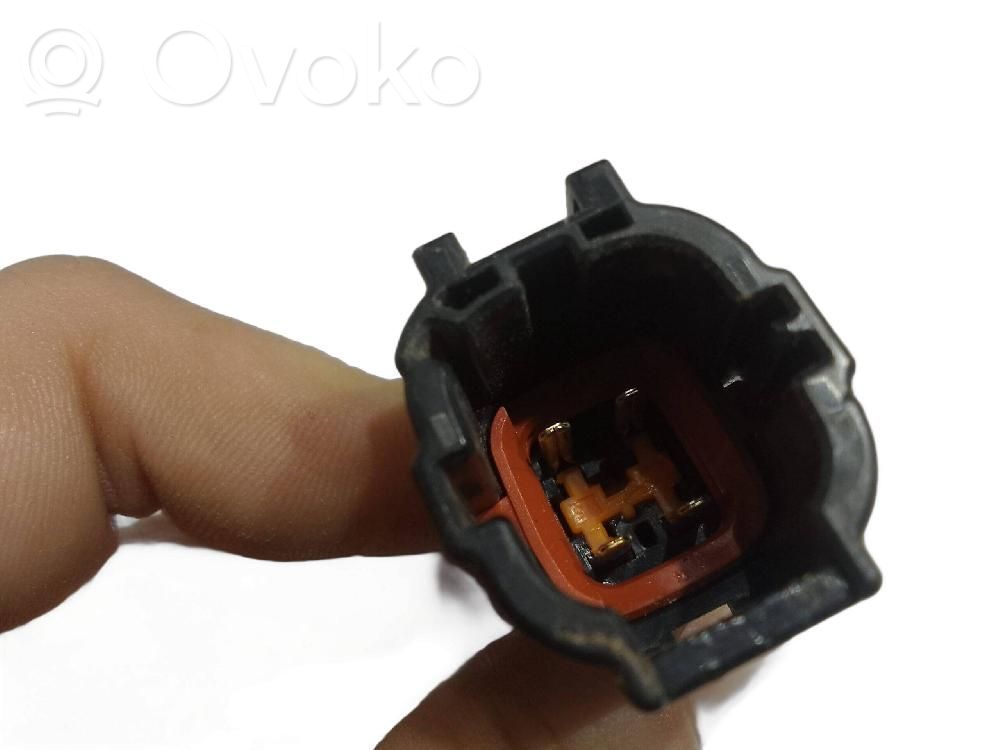 Nissan Juke II F16 Faro/fanale