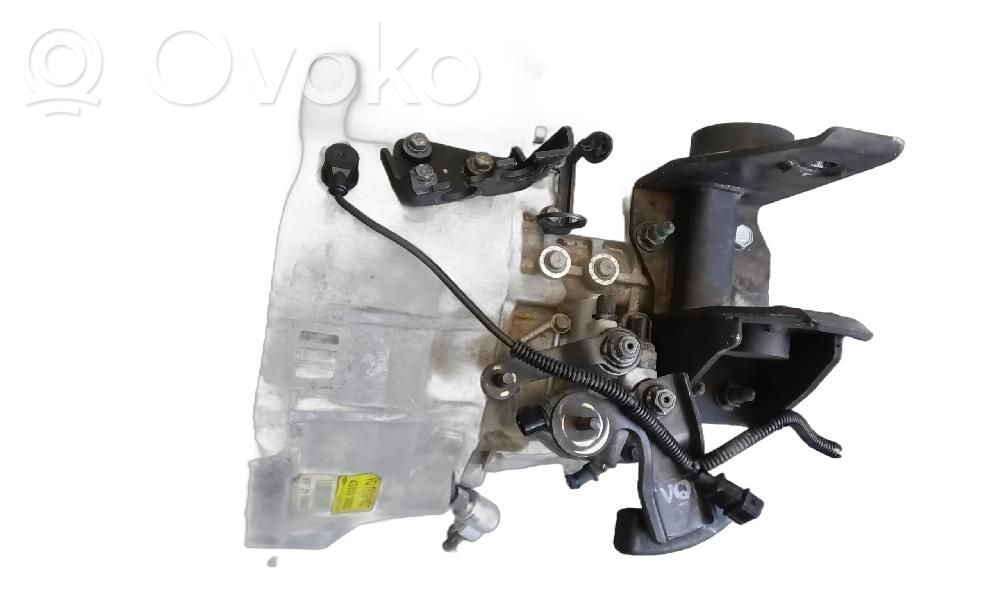 KIA Carnival Scatola del cambio manuale a 5 velocità