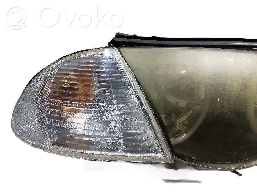 BMW 3 E46 Faro/fanale