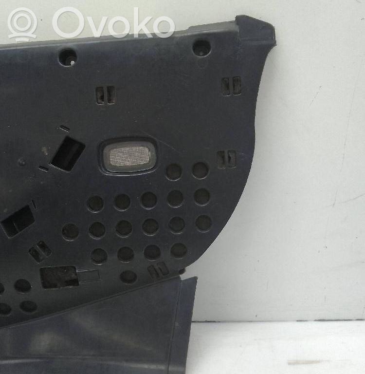 Moldura del extremo lateral de panel   A2126801007