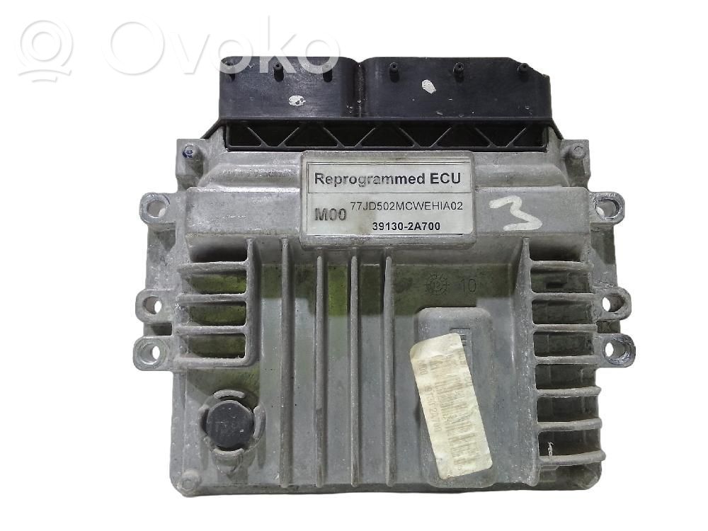 Unidad de control/módulo del motor   391302A700