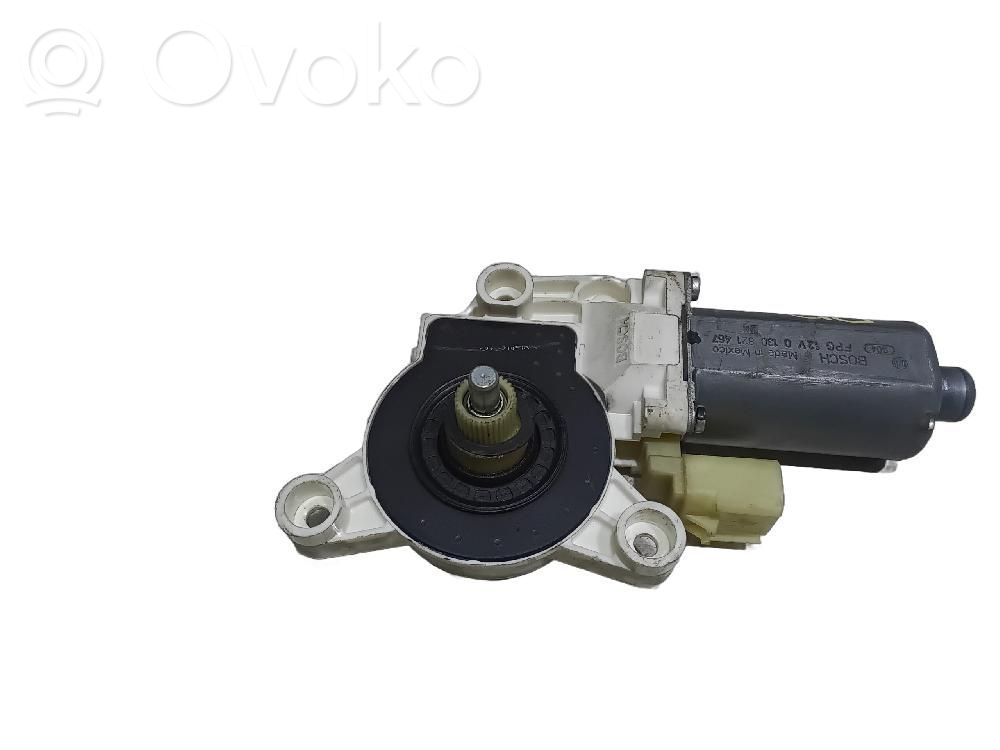 Motor del regulador de la ventanilla de la puerta delantera   05155522AA