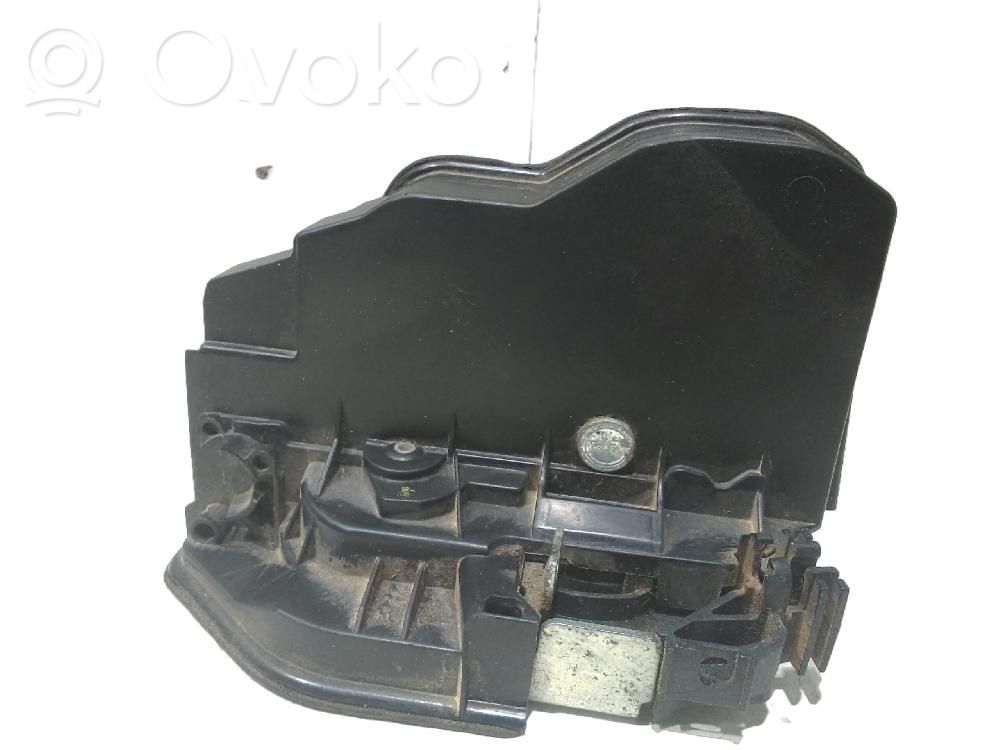 Etuoven lukko   7167074