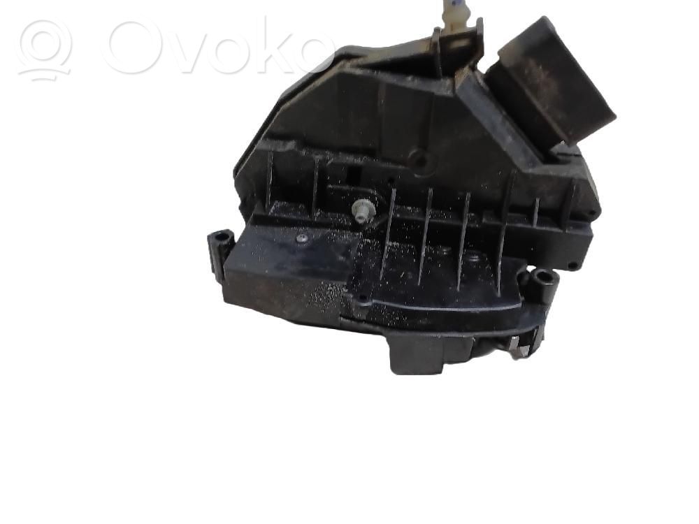 Cerradura de puerta trasera   CM5AA26412BA