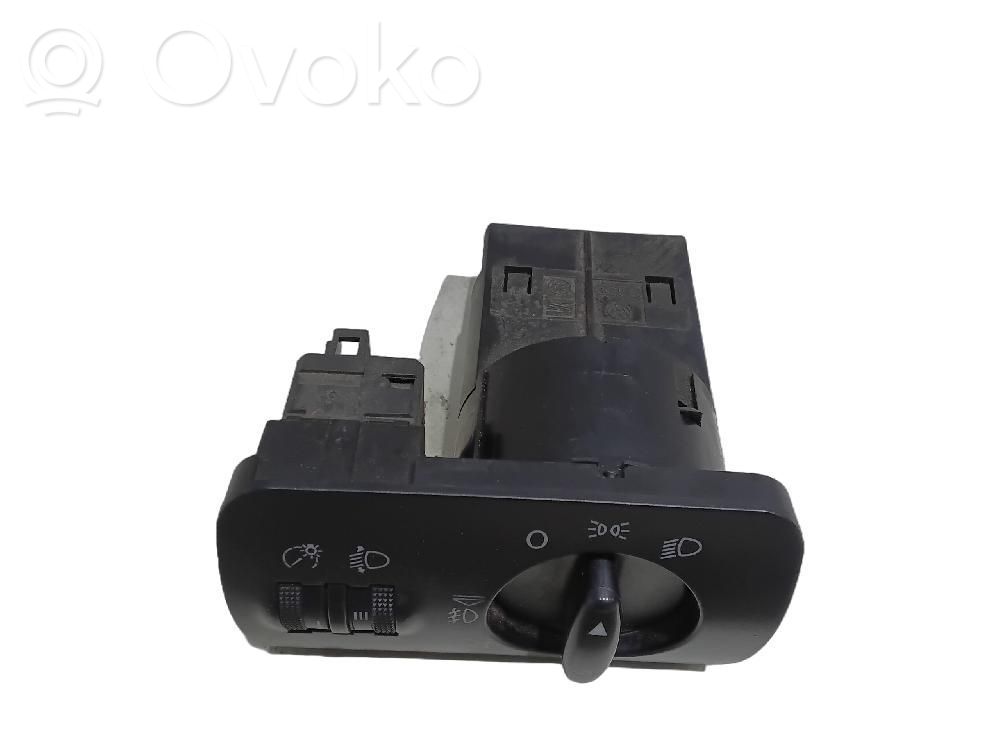 Seat Leon (1M) Interruptor de luz 