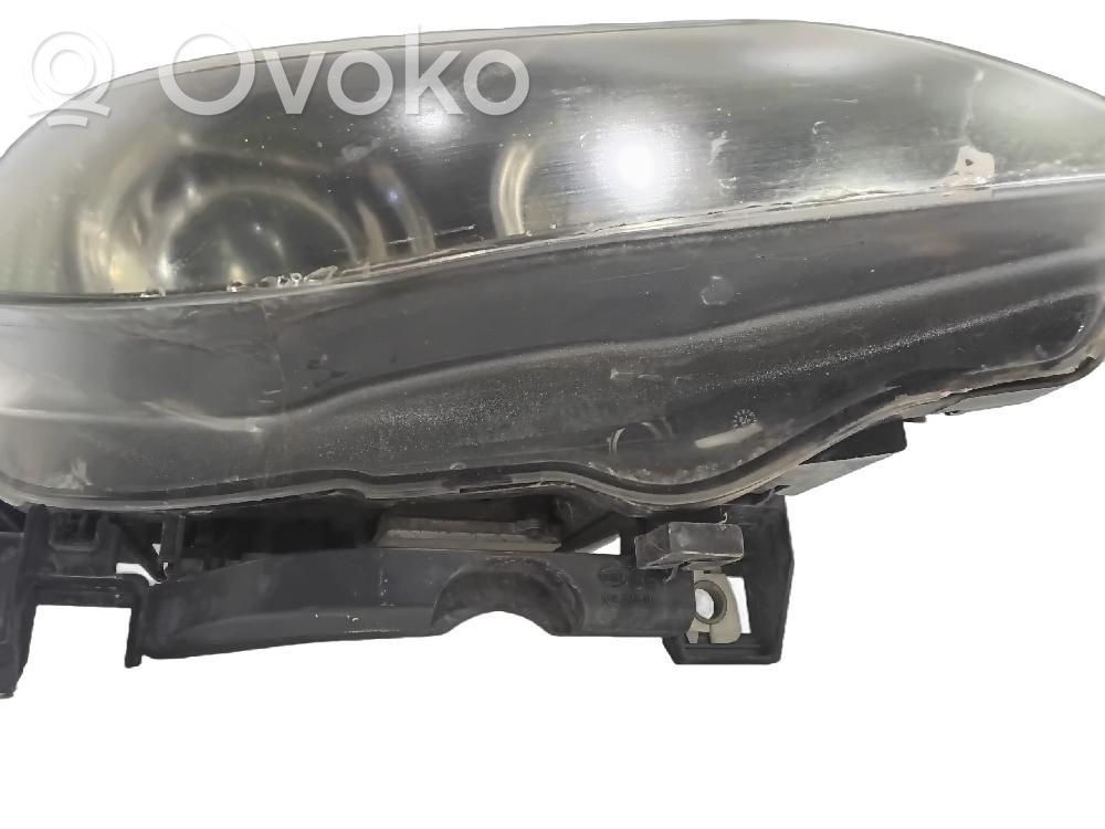 BMW 5 E60 E61 Phare frontale 