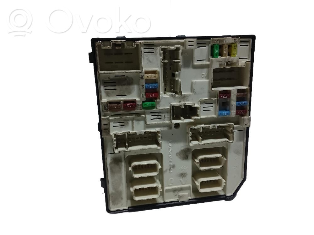 Módulo de fusible   284B68764R
