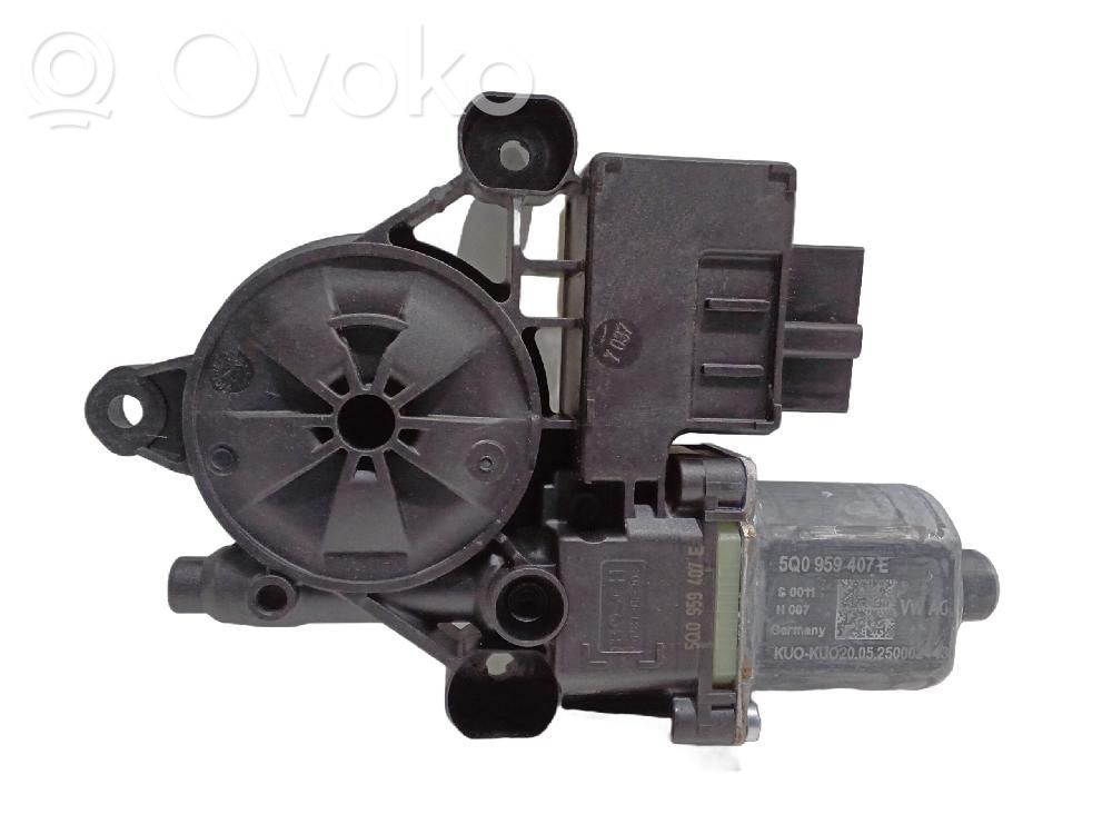 Motor macara geam ușă spate   5Q0959407E