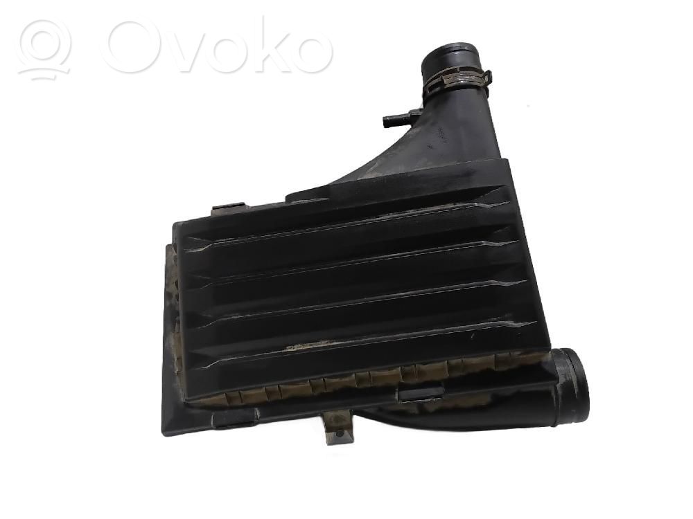 Volkswagen Golf VIII Scatola del filtro dell’aria