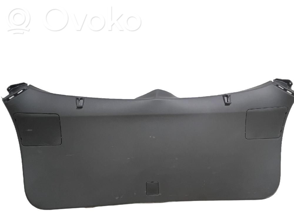Juego de molduras protectoras de la puerta/portón del maletero   KD4568960