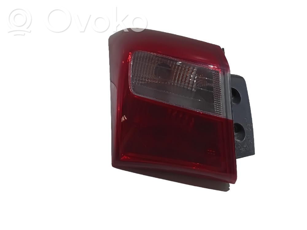 Luci posteriori   92401A50