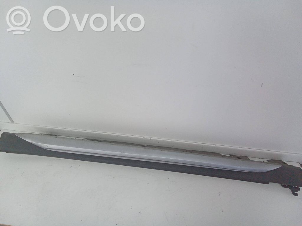 BMW X1 F48 F49 Sill/side skirt trim 
