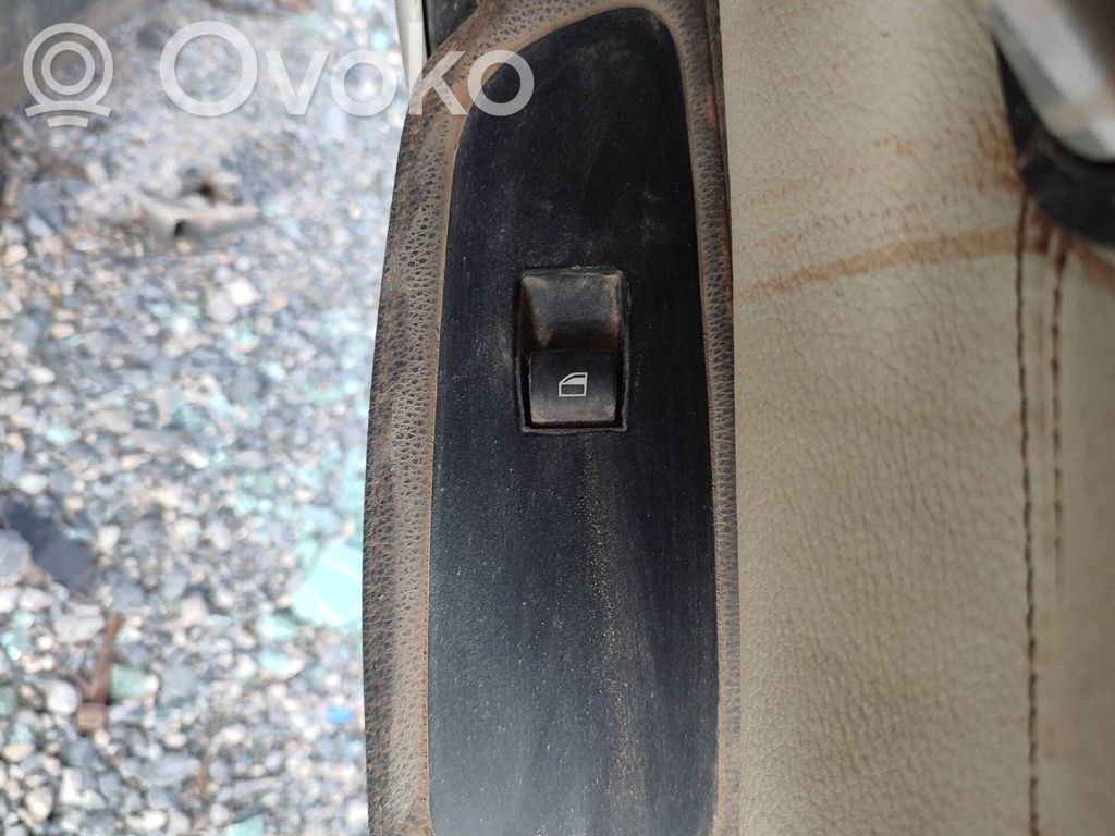 BMW 1 E81 E87 Inne przełączniki i przyciski 