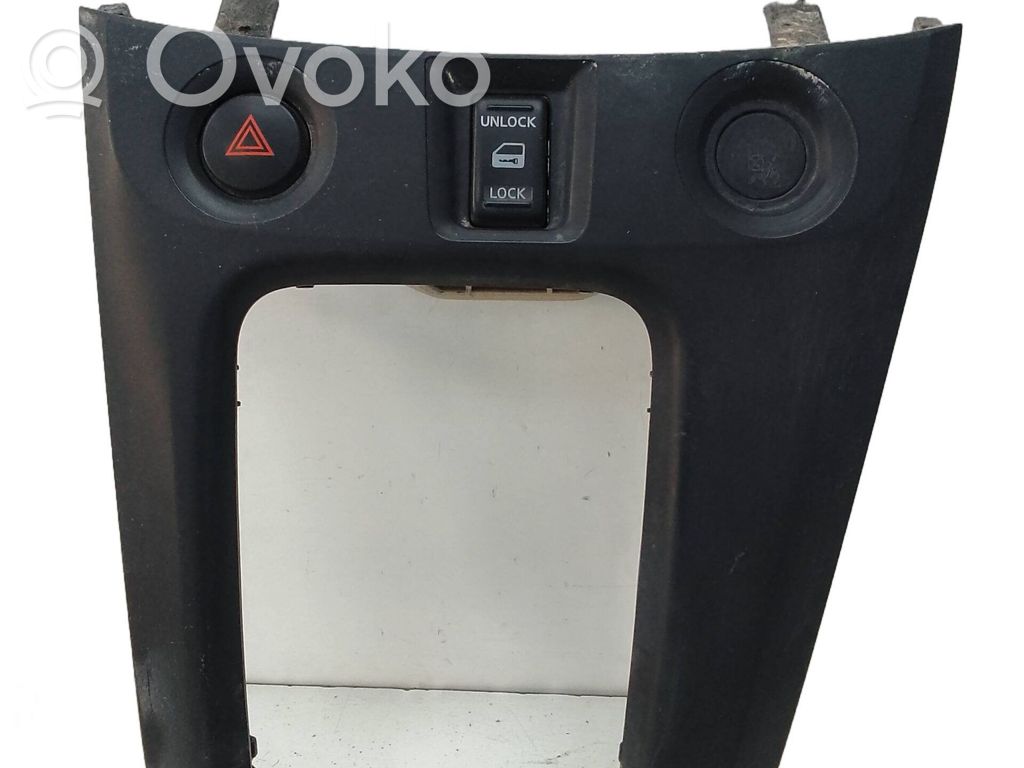 Nissan NV200 Sonstige Schalter / Griffe / Umschalter 