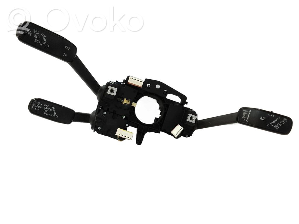 Seat Leon (5F) Muut kytkimet/nupit/vaihtimet 