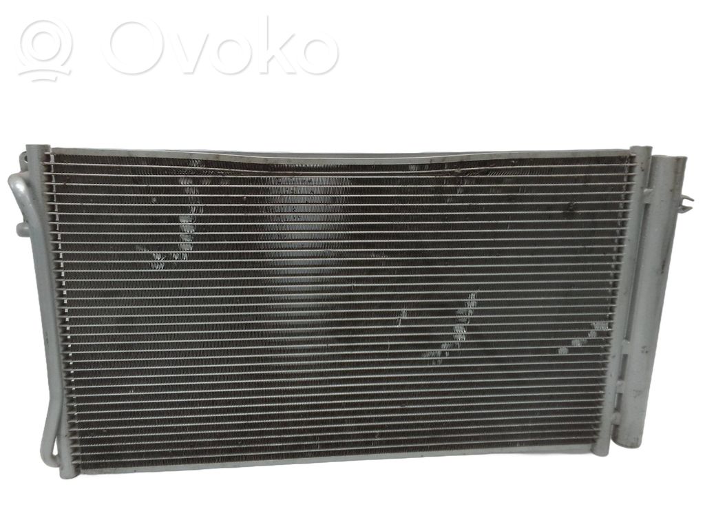 BMW 3 E90 E91 Wasserkühler 