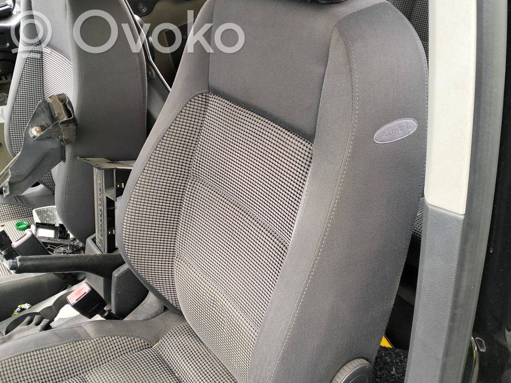 Volkswagen Touran I Scaun șofer 