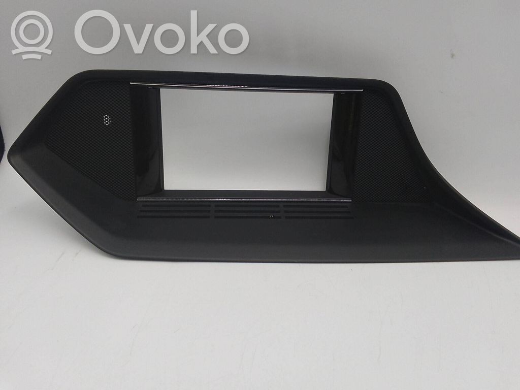 Mercedes-Benz E W212 Monitor / wyświetlacz / ekran