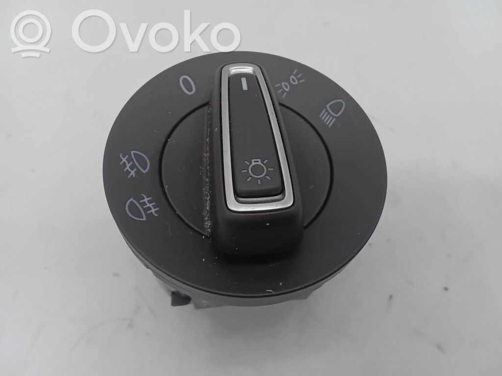 Volkswagen Tiguan Przełącznik świateł 