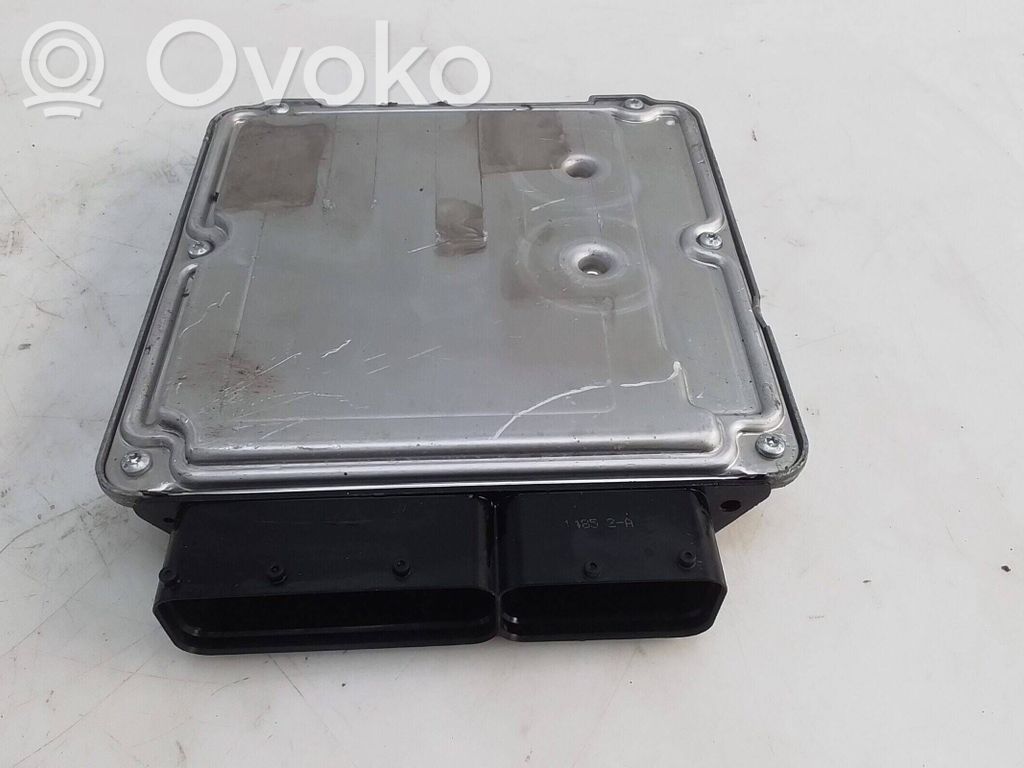 Volkswagen Golf V Sterownik / Moduł ECU 