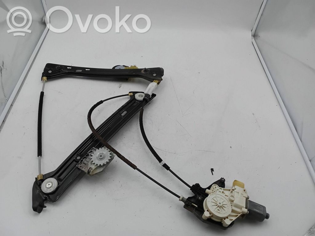 BMW 2 F22 F23 Podnośnik szyby drzwi z silniczkiem 