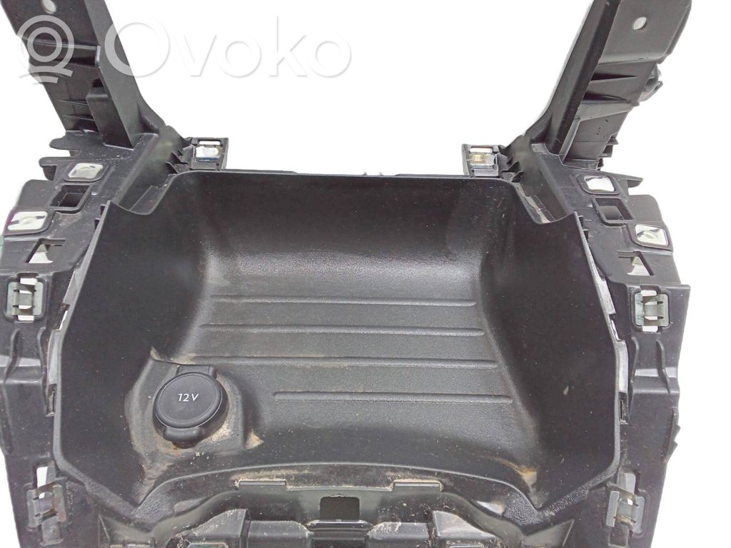 Peugeot 2008 II Vano portaoggetti