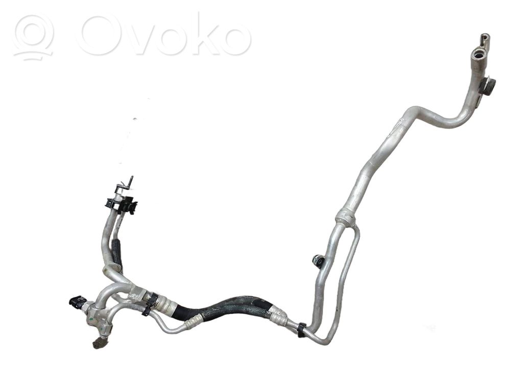 Mercedes-Benz EQS V297 Ilmastointilaitteen putki (A/C) 