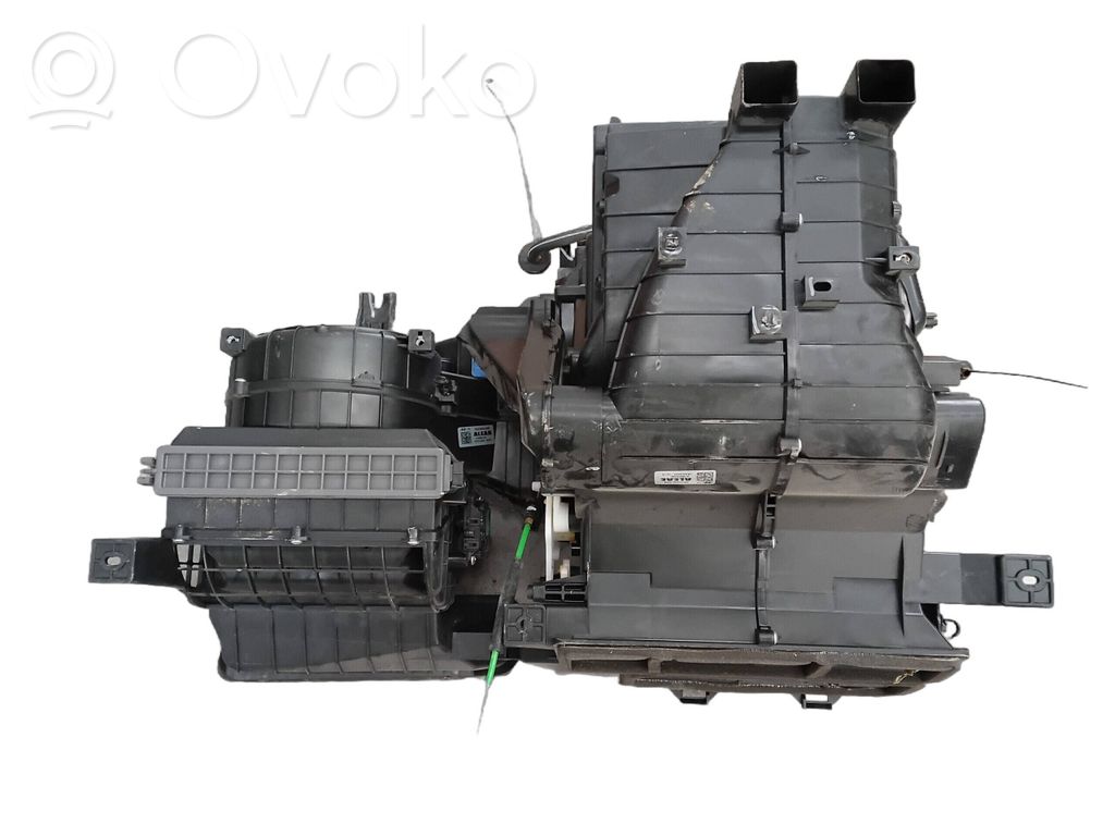 Hyundai i20 (BC3 BI3) Jäähdyttimen lauhdutin 