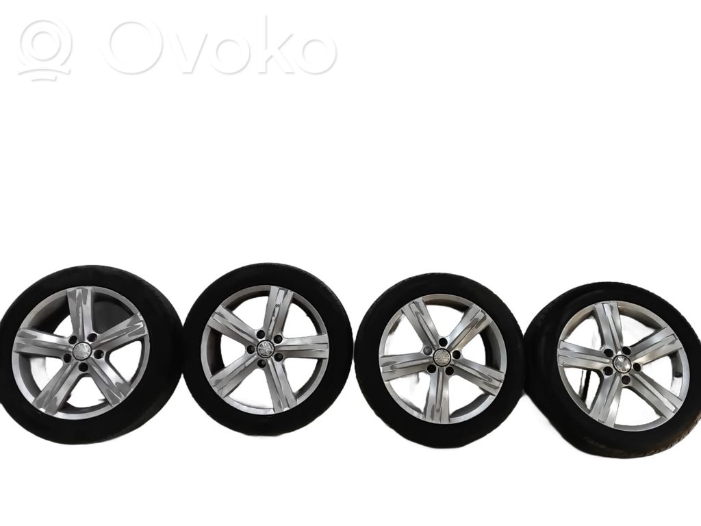 Volkswagen PASSAT B8 Set interni