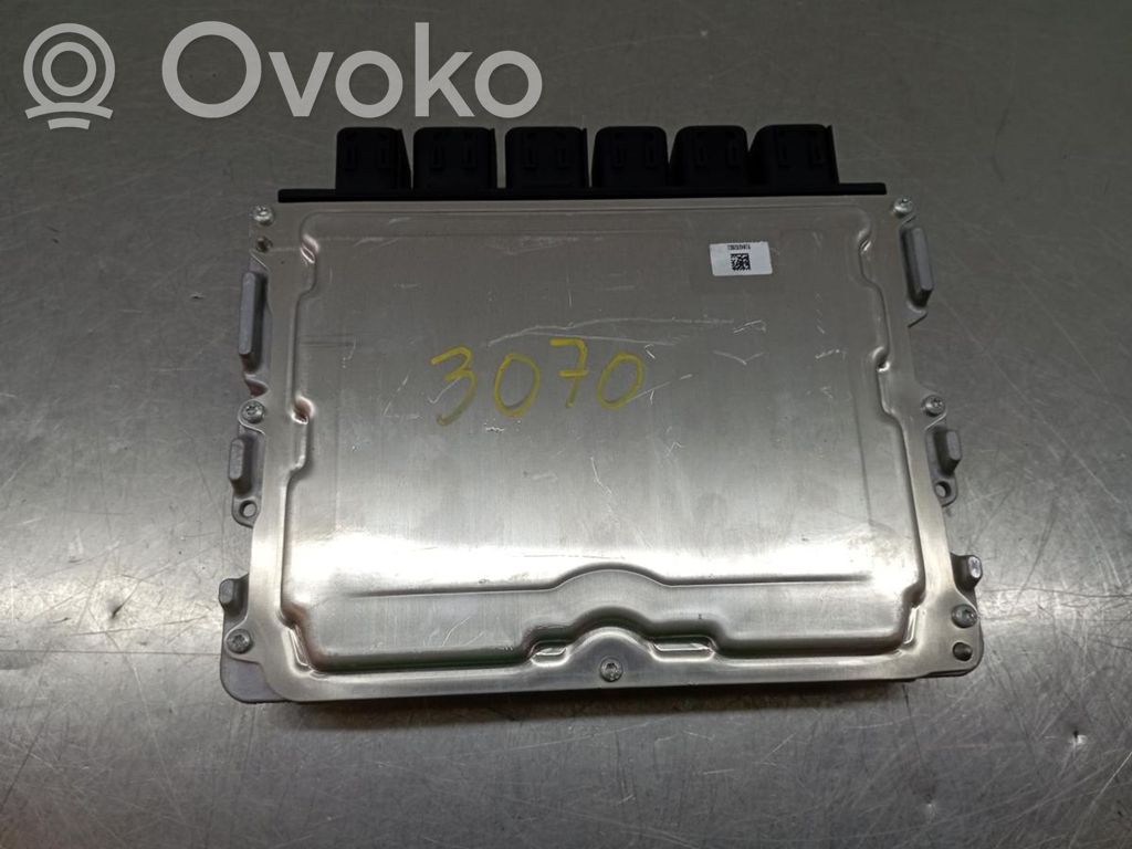 BMW 1 F40 Engine control unit/module 