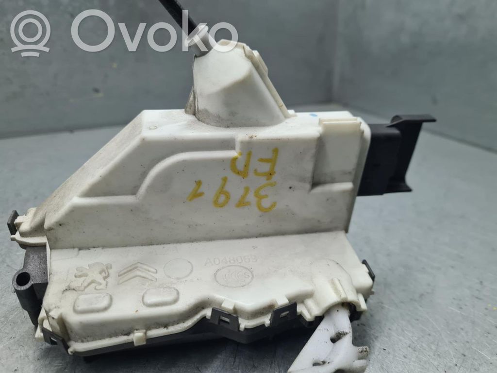 Front door lock   PSA016899,1484A1928I4,6PINOS,A05923