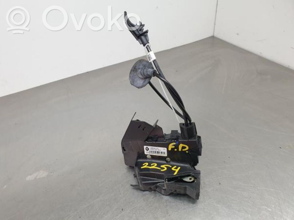 Etuoven lukko   16943019,805020256R
