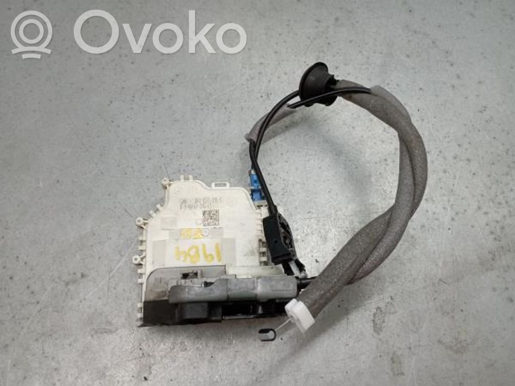 Front door lock   8X1837016C