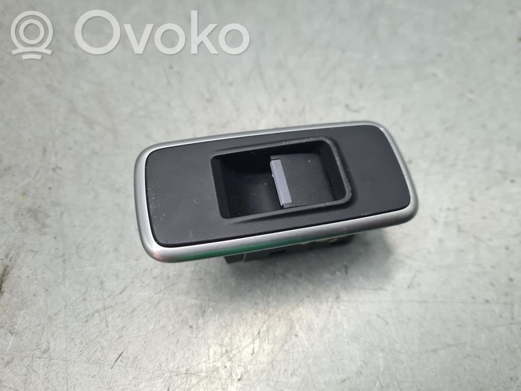 Electric window control switch   GX7314717AC,17W014