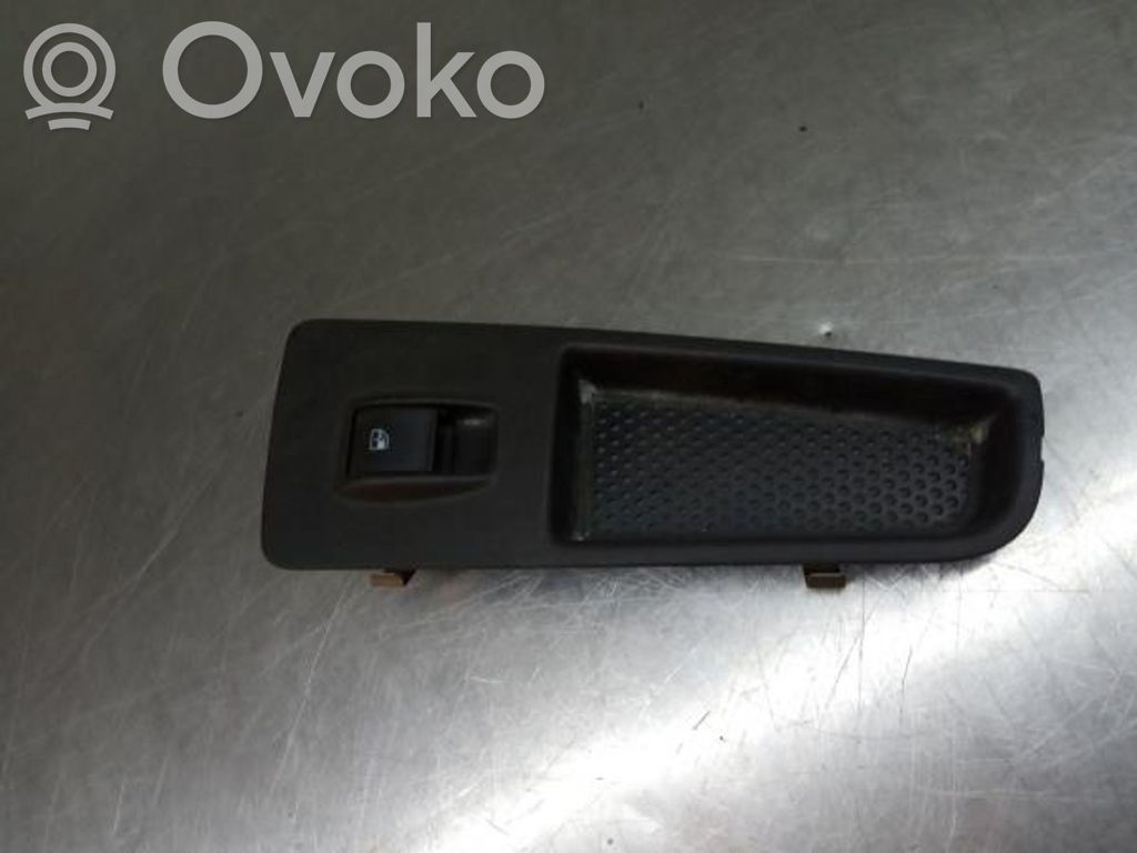 Electric window control switch   25709C693,409832579693