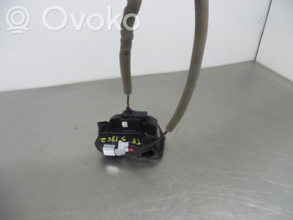 Nissan Qashqai Galinių durų spyna 