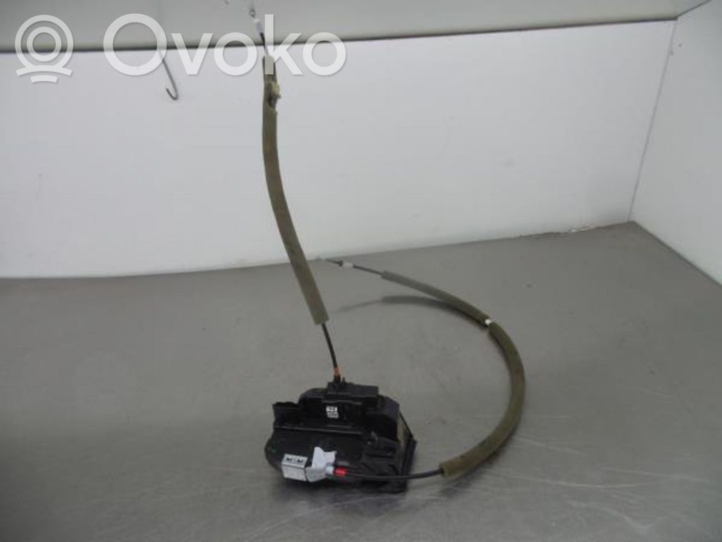 Nissan Qashqai Galinių durų spyna 