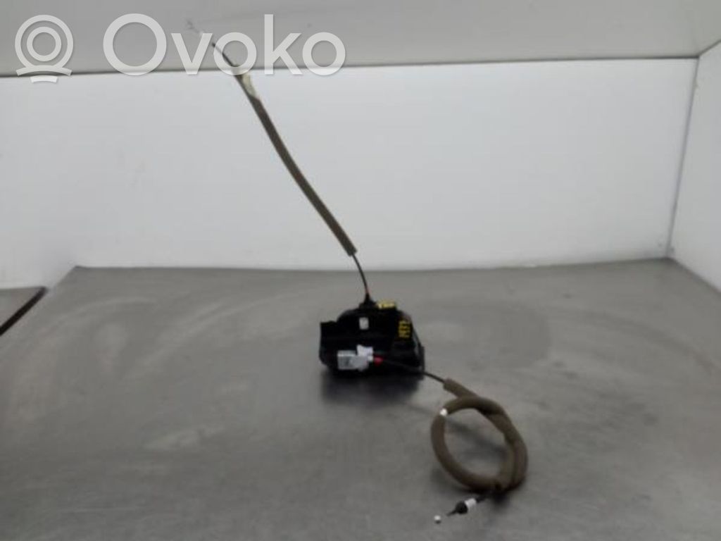 Nissan Qashqai Galinių durų spyna 